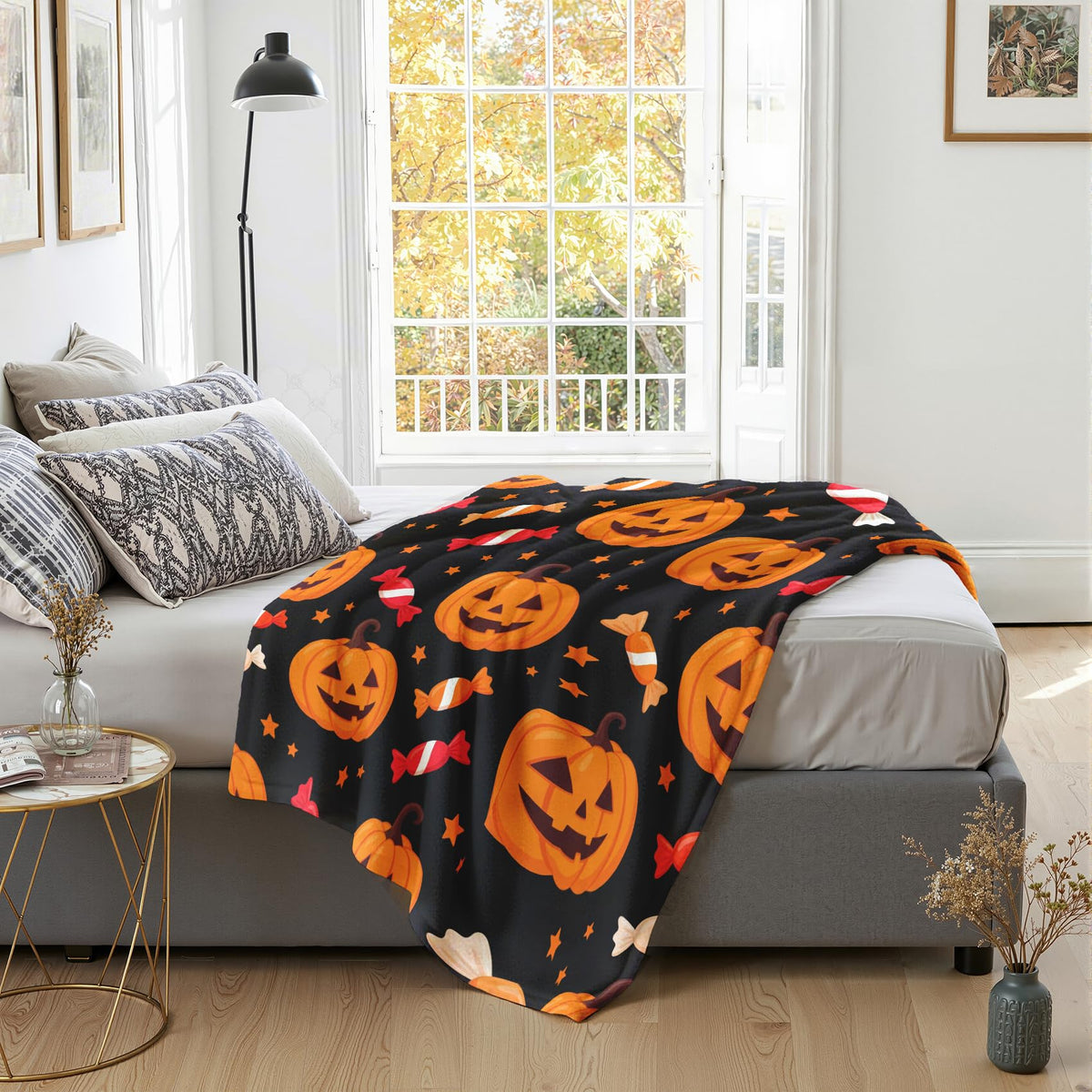 GEDAEUBA Halloween Blanket Pumpkin - Jack O Lantern Candy Fleece Blanket King Size, Soft Cozy Blankets & Throws for Couch, Bed, and Sofa, 90x108 inches