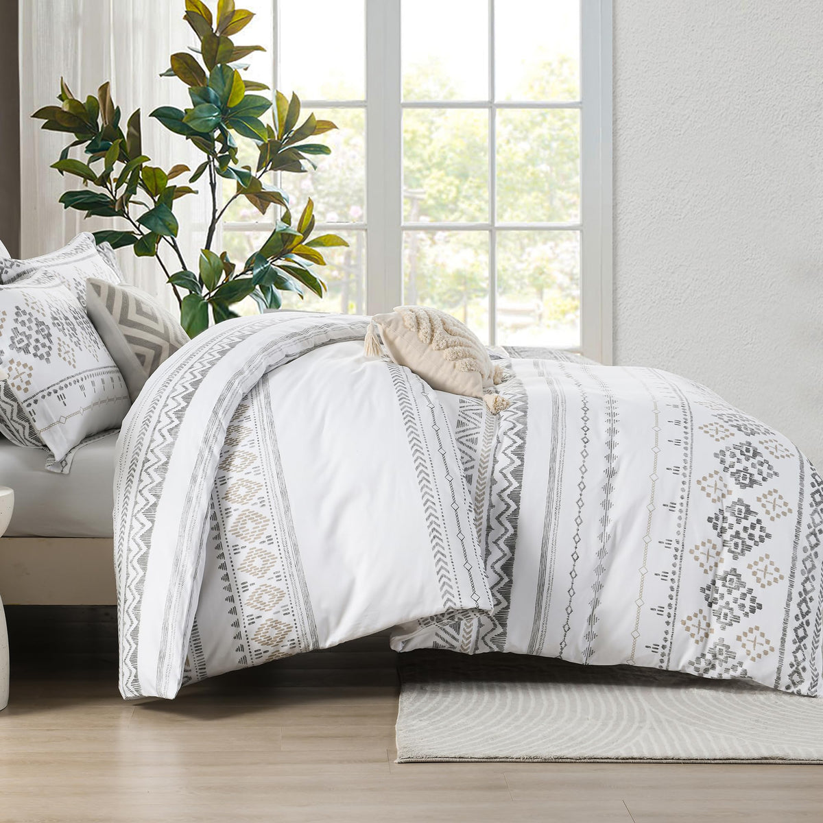 VOOVY Duvet Cover King - 100% Cotton Boho Duvet Cover King Size, 3 Pieces Bohemian Geometric Lightweight Soft Breathable Bedding Duvet Covers Set for All Season (Charcoal, 104"x90", No Comforter)