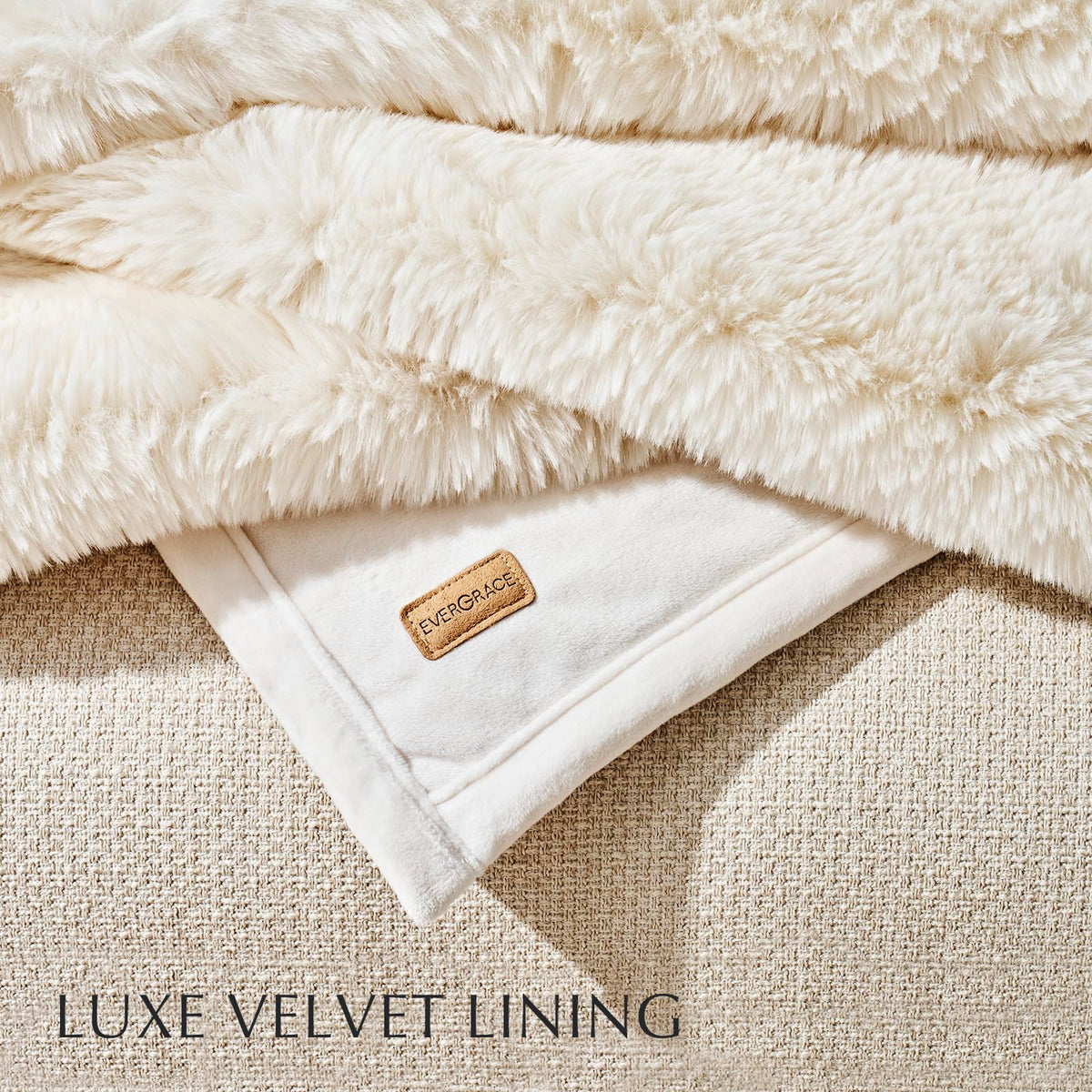 EVERGRACEHOME Luxury Soft Faux Chinchilla Fur Throw Blanket for Couch, Warm Thick Heavy Winter Throw Blanket 1220GSM for Bed, Fluffy Cozy Mink Blanket with Reversible Velvet, Arctic White, 60"x80"