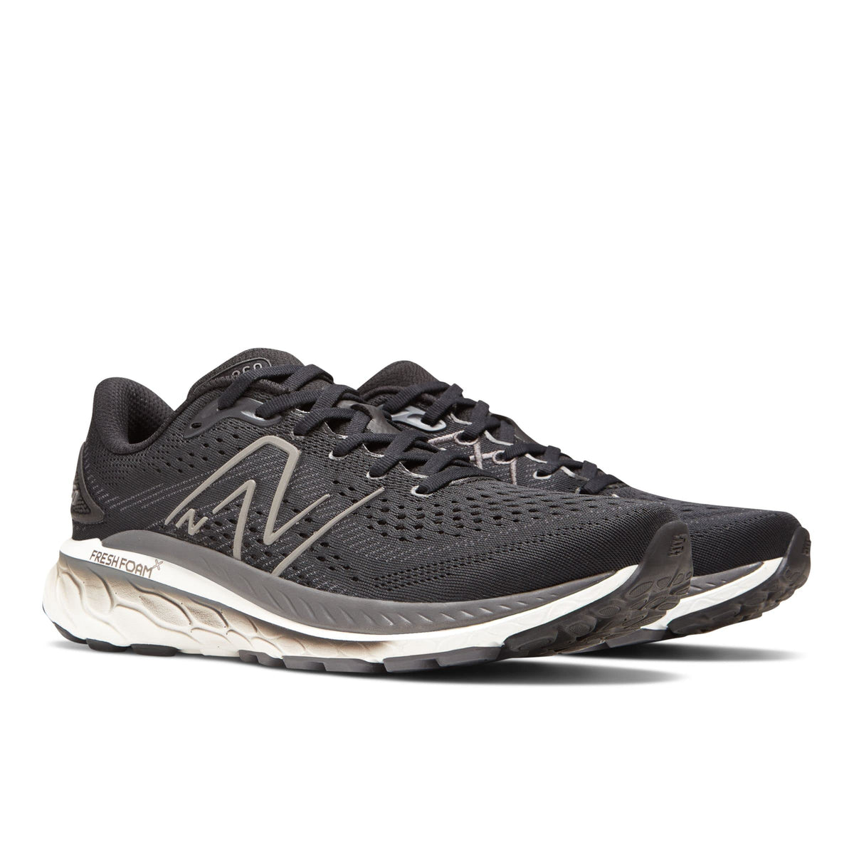 New Balance Men's Fresh Foam 860 V13 Running Shoe, Black/White, 9 Medium