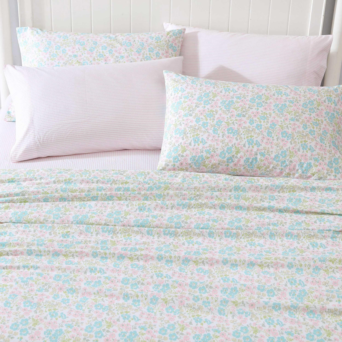 Laura Ashley - Sheet Set, Super Soft Bedding Set with Deep Pocket, Includes Matching Bonus Pillowcases, Coquette Room Decor (Jaynie Pink, King)