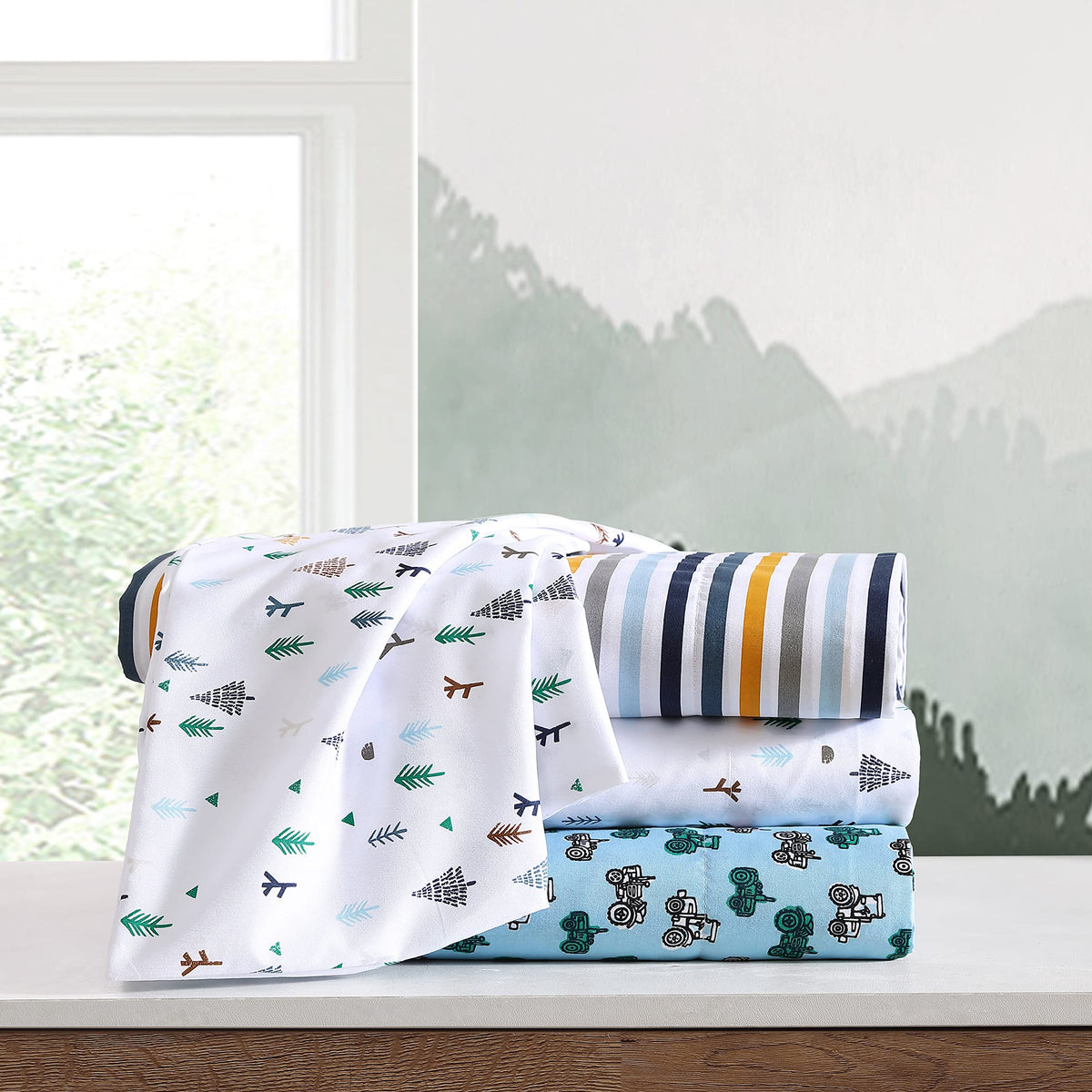 Eddie Bauer Kids - Full Sheet Set, Ultra-Soft Microfiber Bedding with Fully Elastic Fitted Sheet, Kids Bed Set with Pillowcases, Easy Care Bedding (Dreamland)