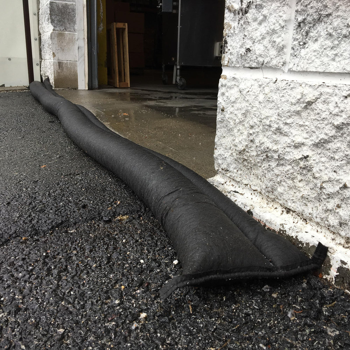 Quick Dam Water Activated 17ft Flood Barriers, Reusable Water Absorbers for Diverting Water, Protects from Rain, Spills, Leaks, Floods & More, 5 Pack