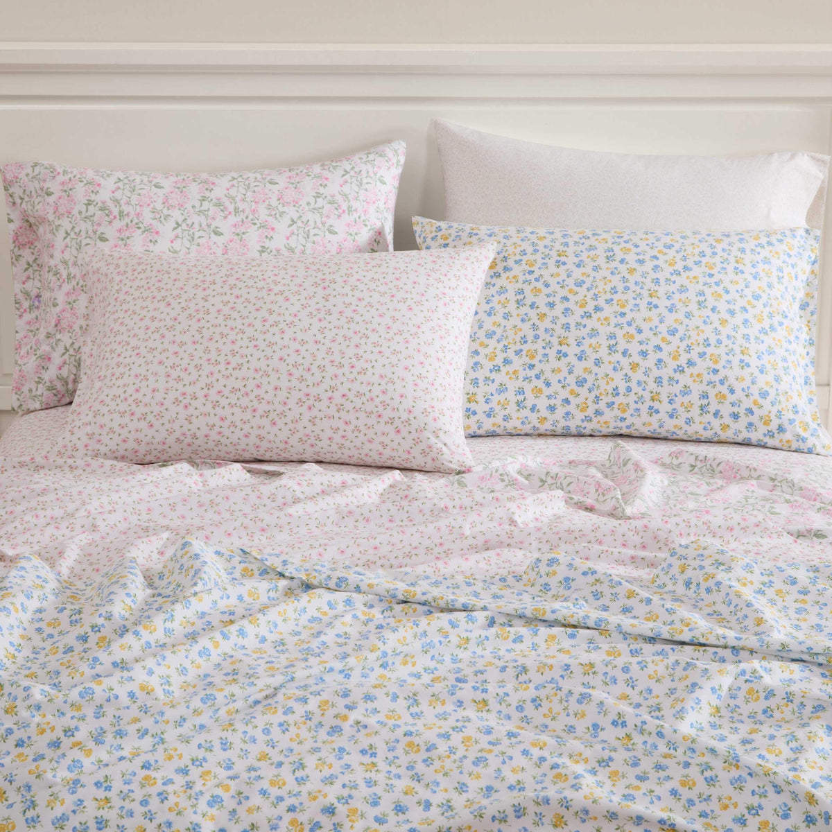 Laura Ashley - King Sheet Set, Crisp & Cool Cotton Percale Bedding for Year Round Comfort, Deep Pocket, Bed Sheets with Matching Pillowcases (Little Ditsy Pink)