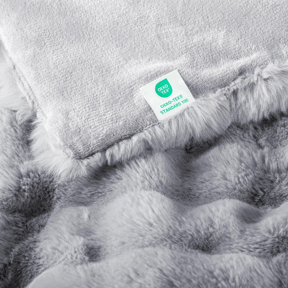 Exclusivo Mezcla Faux Fur Throw Blanket for Couch, Luxury Reversible 3D Rabbit Bubble Fuzzy Thick Sherpa Blankets for Winter, Plush Fleece Warm Cozy Bed Throw, 50x60 Inches, Light Grey