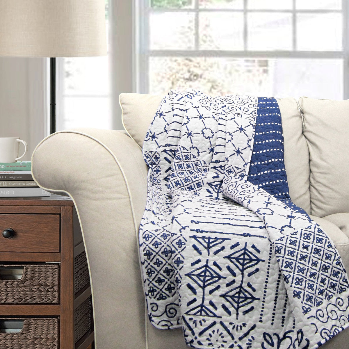 Lush Decor Monique Throw, 50 x 60-inch, Blue