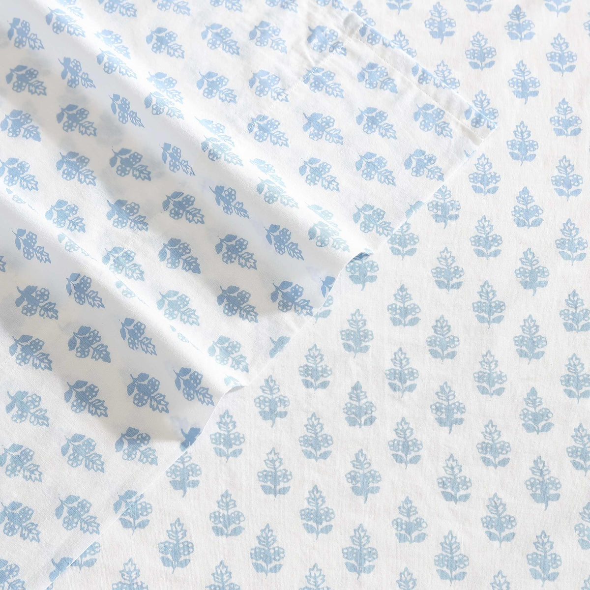 Laura Ashley - Twin Size Sheet Set, 100% Cotton Percale Bedding with Matching Pillowcase, Fully Elastic Fitted Sheet, Deep Pocket, Floral Room Decor (Francesca Blue)