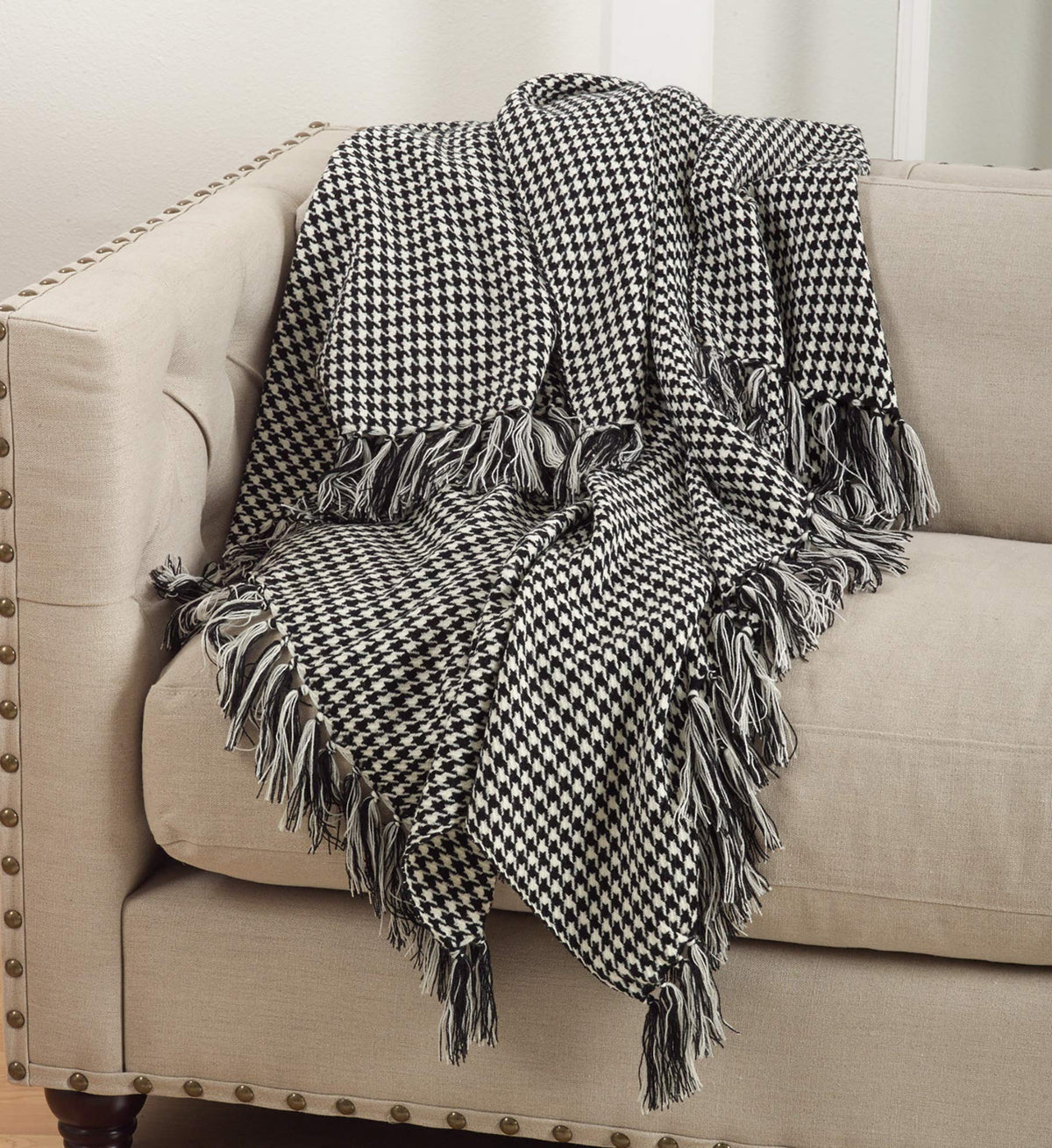 SARO LIFESTYLE Houndstooth Design Throw Blanket, Black, 50"x60"