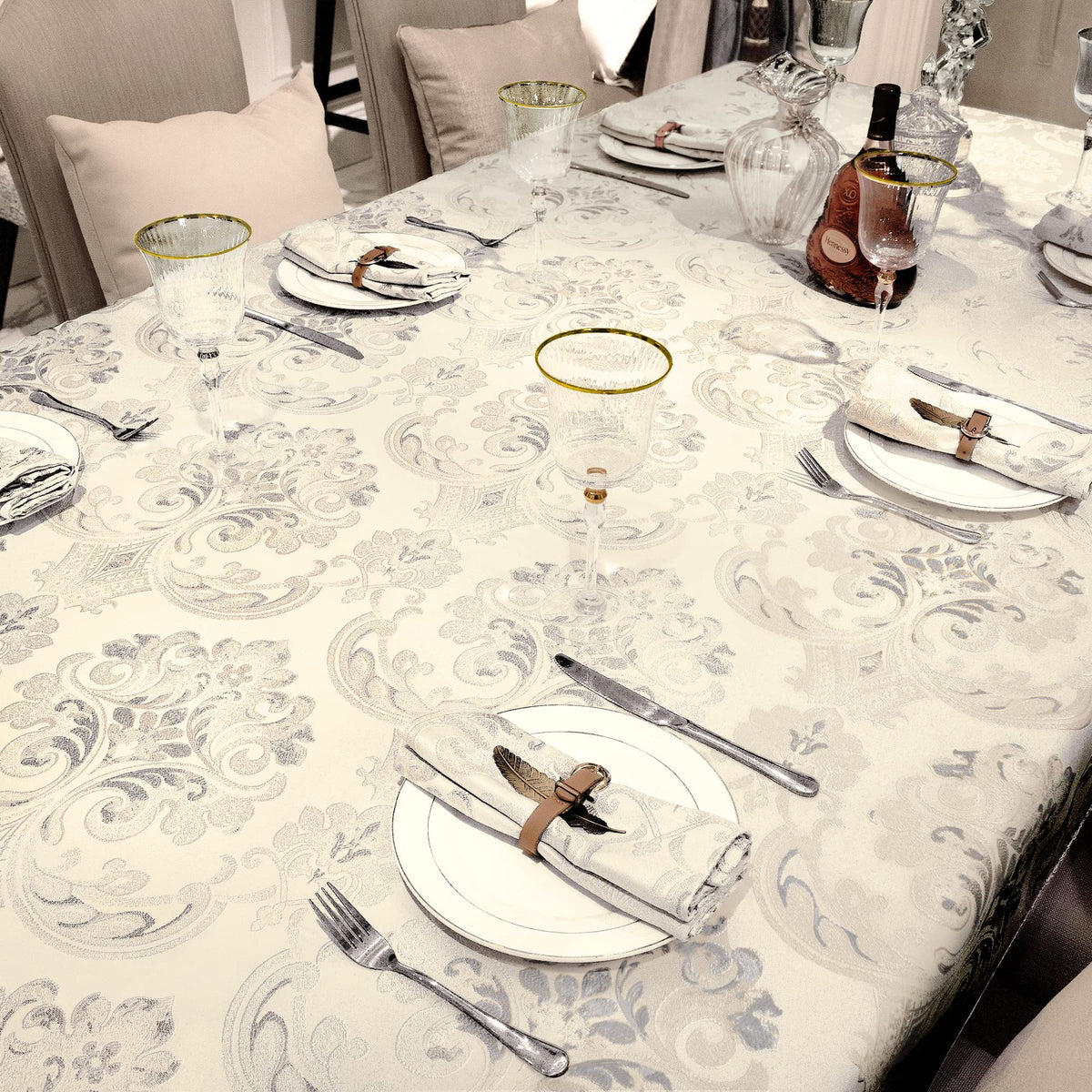 Loom and Mill Luxury Tablecloth 60 x 120 Inches, Elegant Classic Jacquard Rectangle Table Cover with Handmade Tassels for Dining Room Banquet Decorations(Light Apricot, 60"x120")