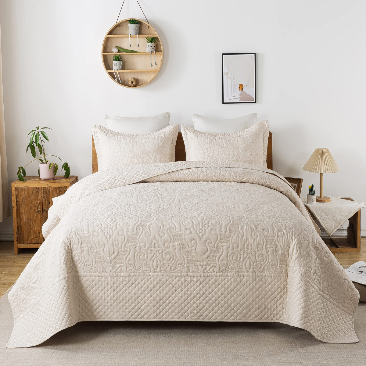 Travan 3-Piece King Quilt Set Quilted Bedspread Oversized Microfiber Lightweight Bedspread Coverlet Set with Shams Bedding Set for All Season, Beige, King