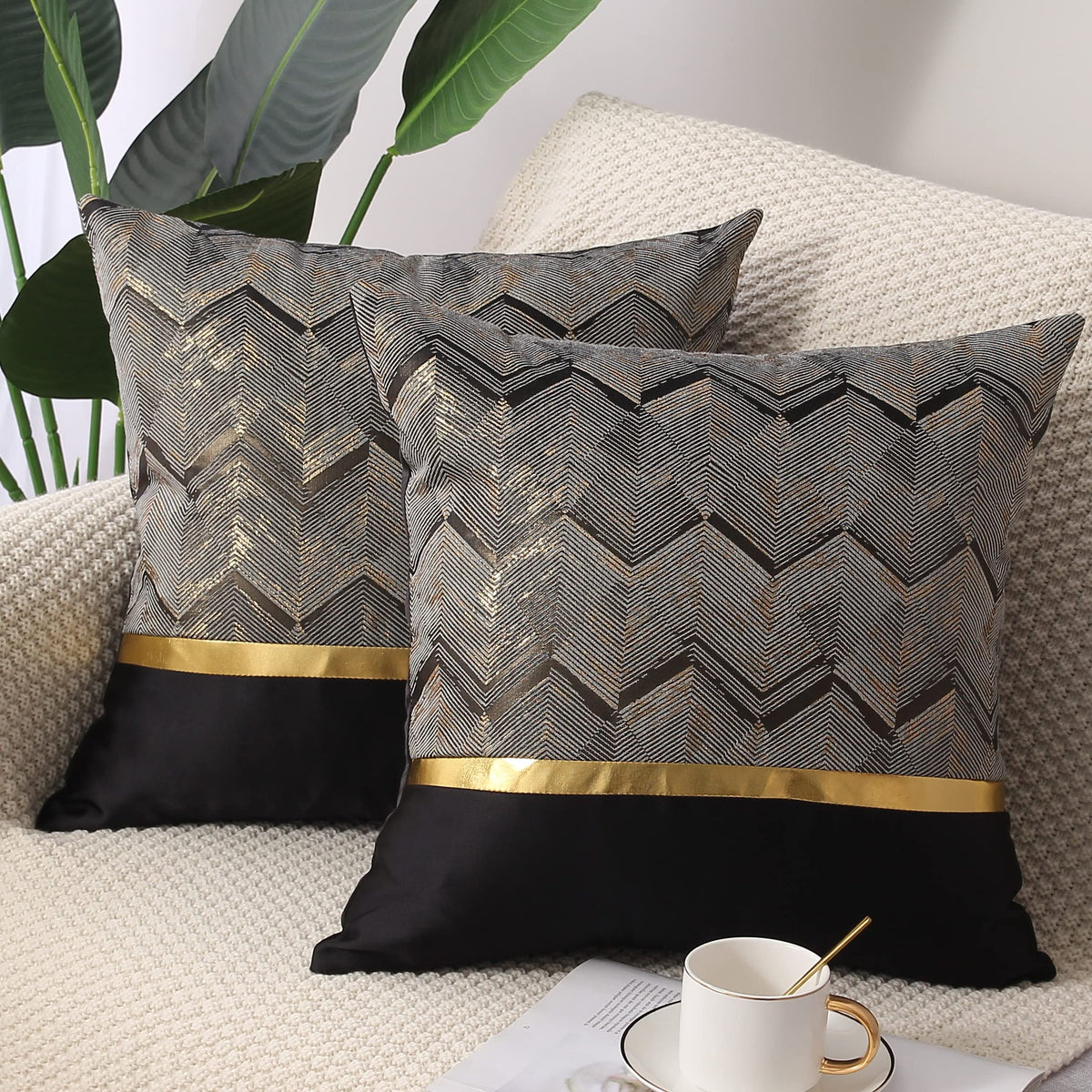 Gujiahone Throw Pillow Covers Set of 2 Black Gold Leather Striped Patchwork Jacquard Cushion Case Luxury Modern Square Decorative Cushion Covers for Sofa Couch Bed Home Decoration 18x18 Inch