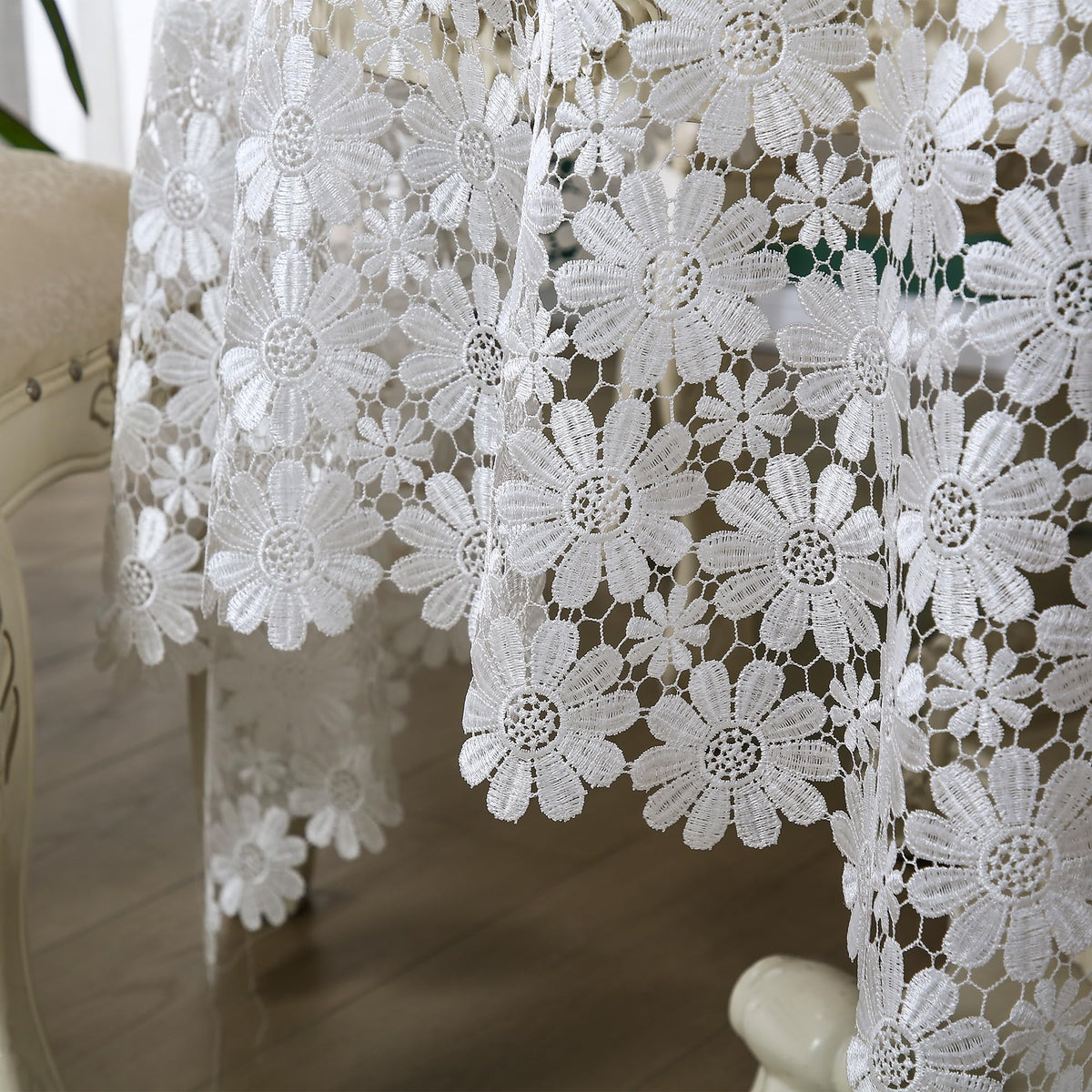 Crochet Tablecloth Farmhouse Lace Table Cloth Rustic Jacquard White Fabric Sheet Picnic TableCover Small for Round/Circular or Square Table Outdoor Holiday Wedding Birthday Party Fall/Winter/Christmas